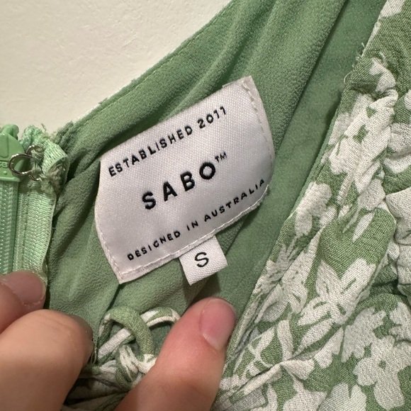 Sabo Skirt The Raven Cut Out Floral Dress - Picture 3 of 4